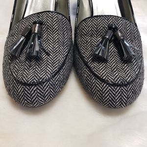 Anne Klein iFlex Black Tweed Heel - Size: 9M